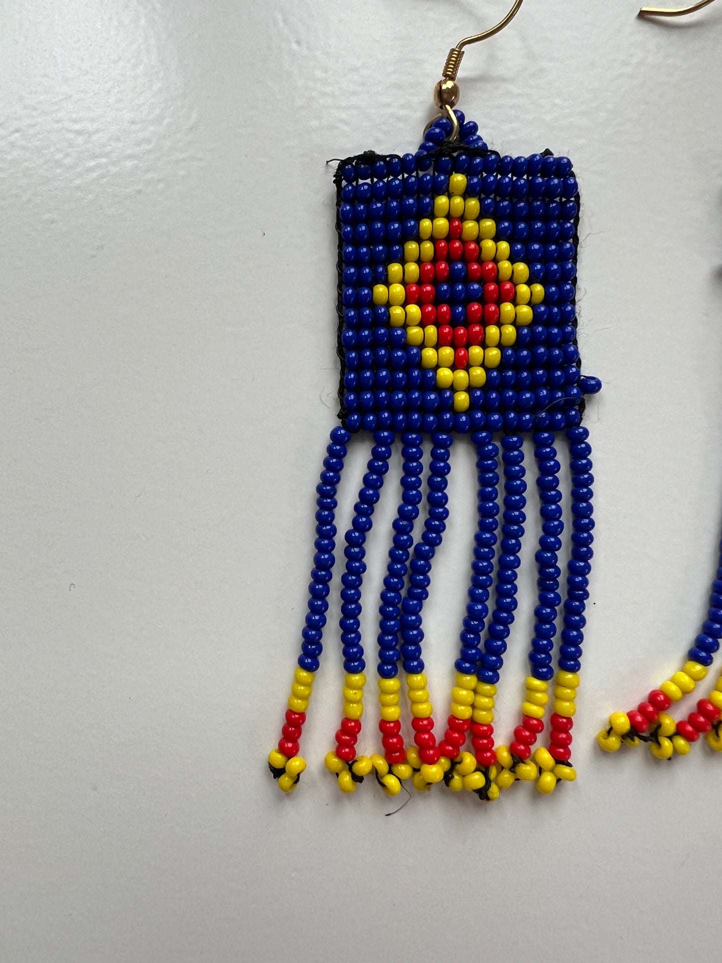 Blue/red hanging beaded earrings