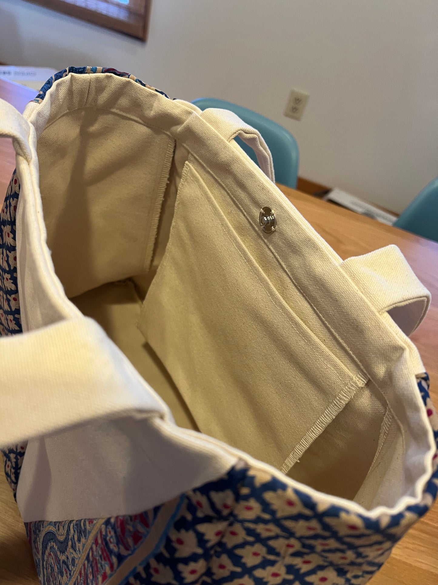 Tulsi Tote Bag - Blue/tan/red