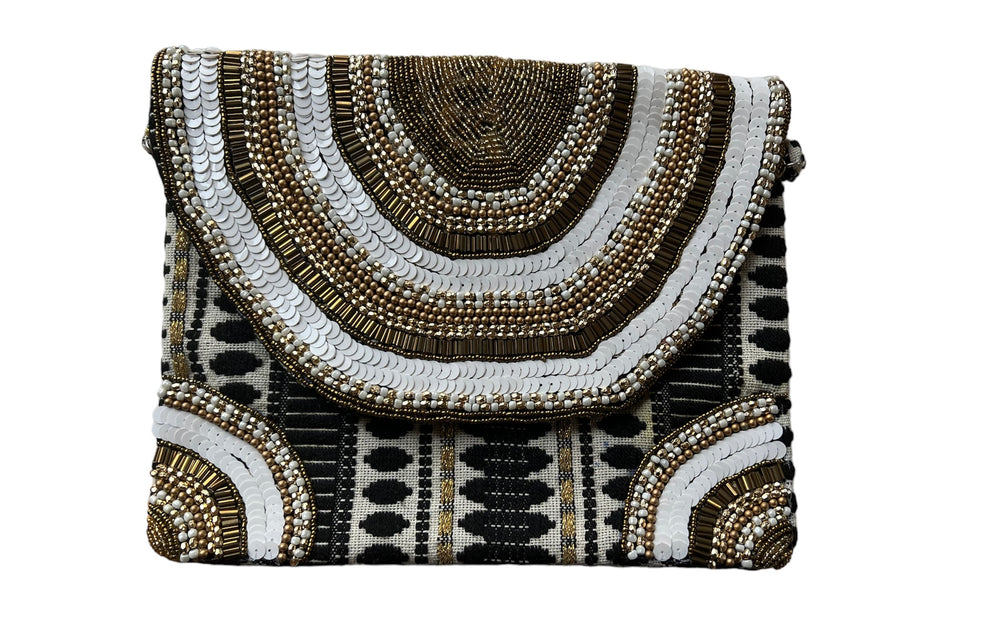 Market item - Cream/black beaded embroidered purse